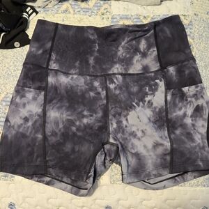 Baleaf Women's Gray Tie-Dye Athletic Shorts